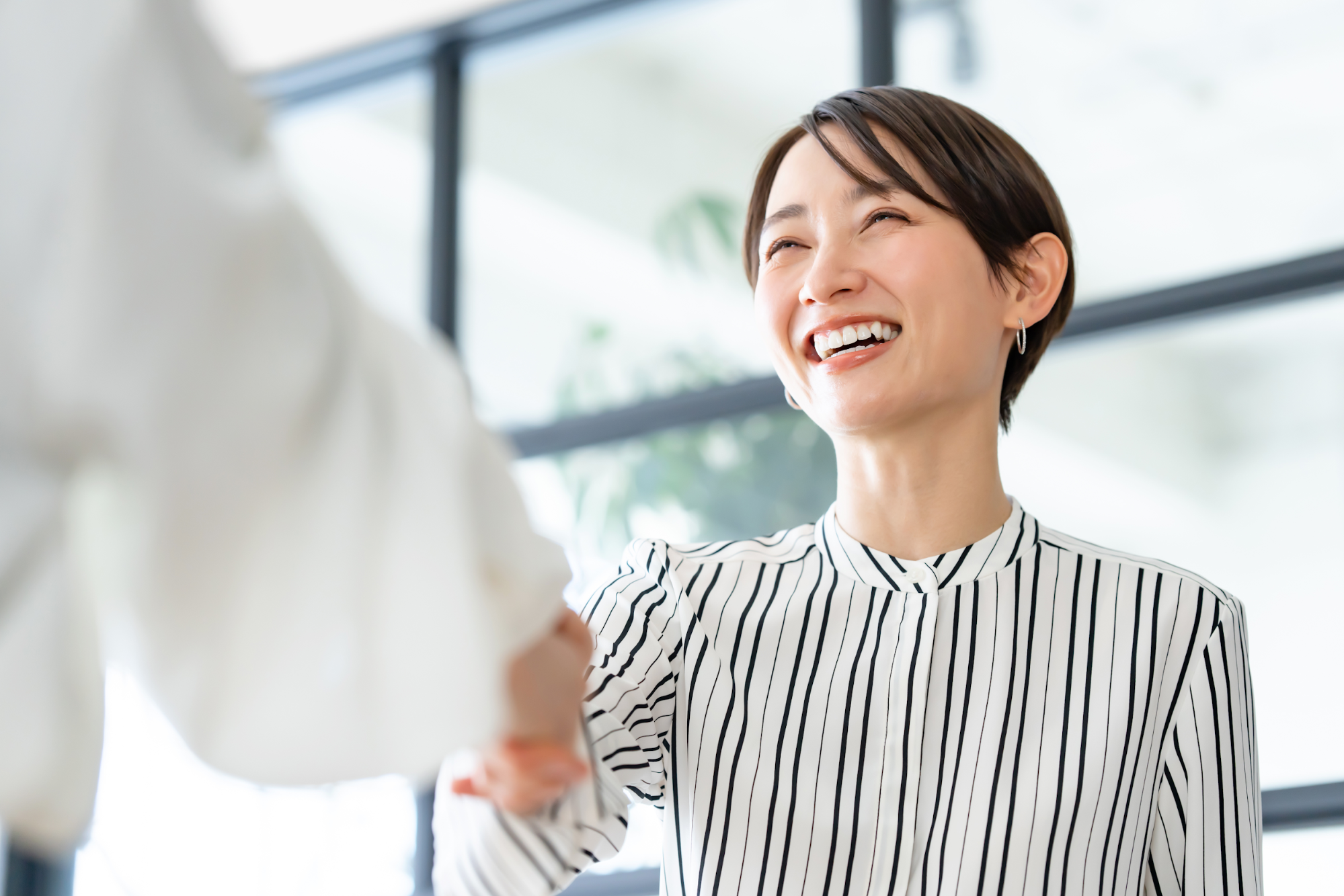 LIVEマーケティングを世に広めていただけるパートナー様を募集しています